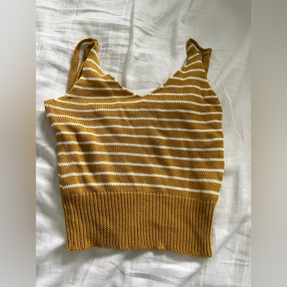 Never worn Mustard tank with white horizontal stripes - Picture 1 of 7